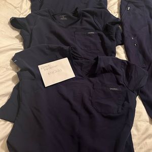 Jaanuu scrub tops medium